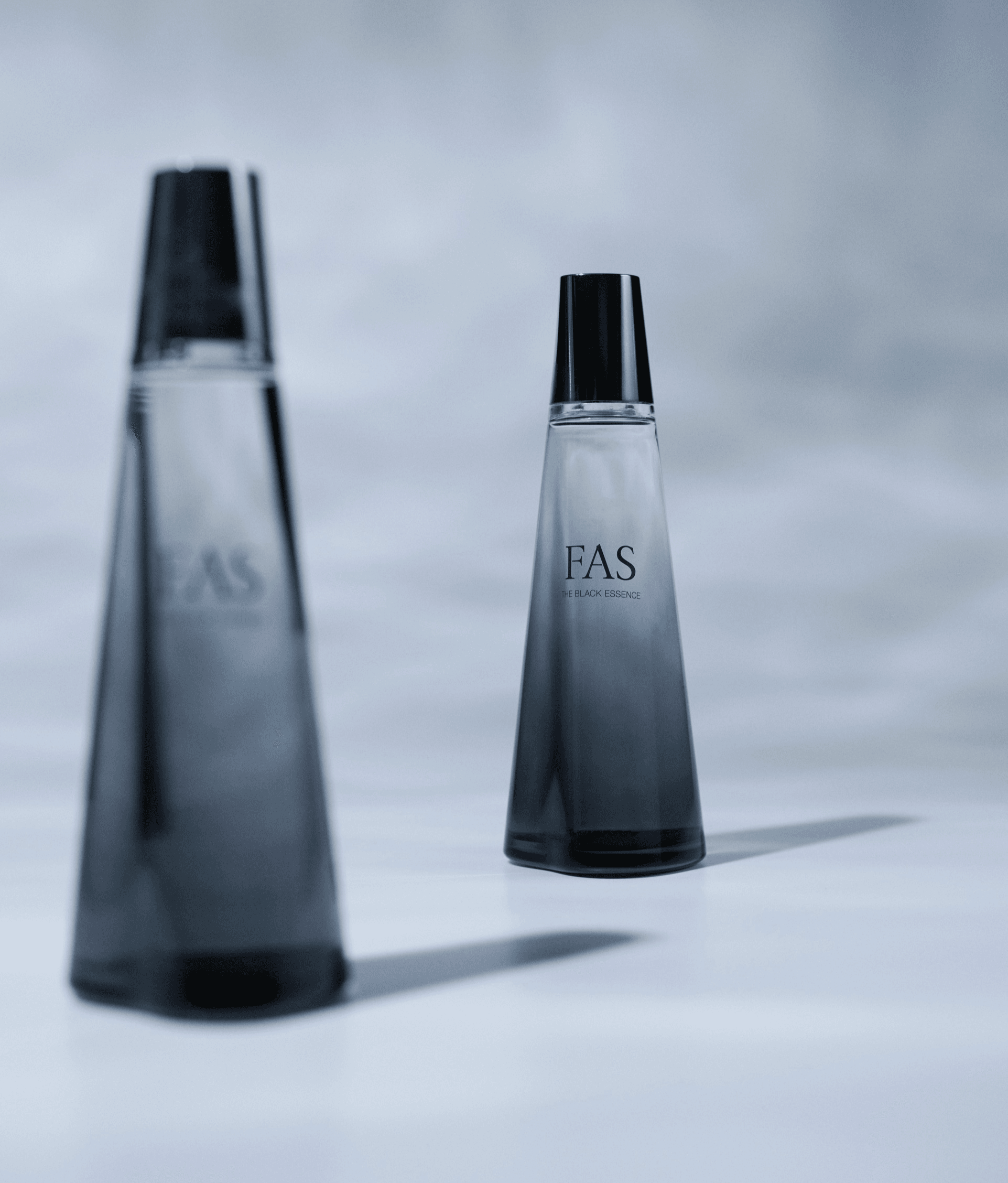 新品未開封 FAS ザ ブラック エッセンス 200mL FAS THE BLACK ESSENCE(化粧水) | 発酵科学スキンケア FAS